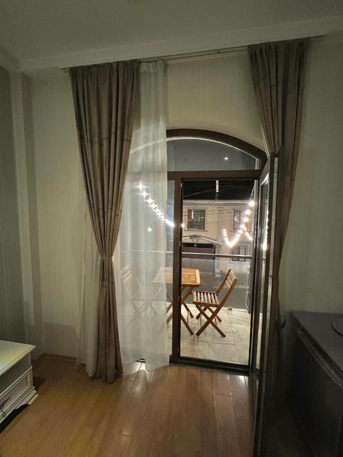 Granada Hotel And Restaurant 트빌리시 외부 사진